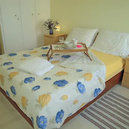 Kolonos 3 Bdrm *