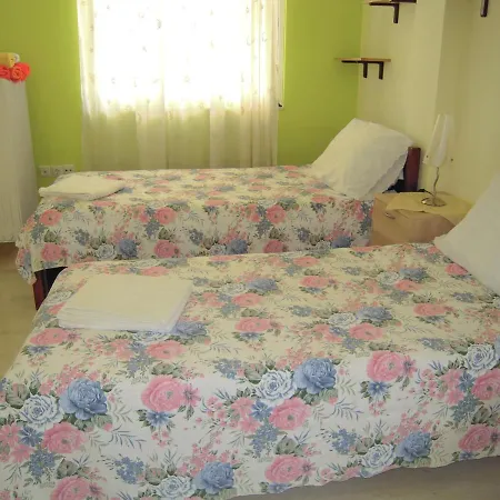 Apartment Kolonos 3 Bdrm *